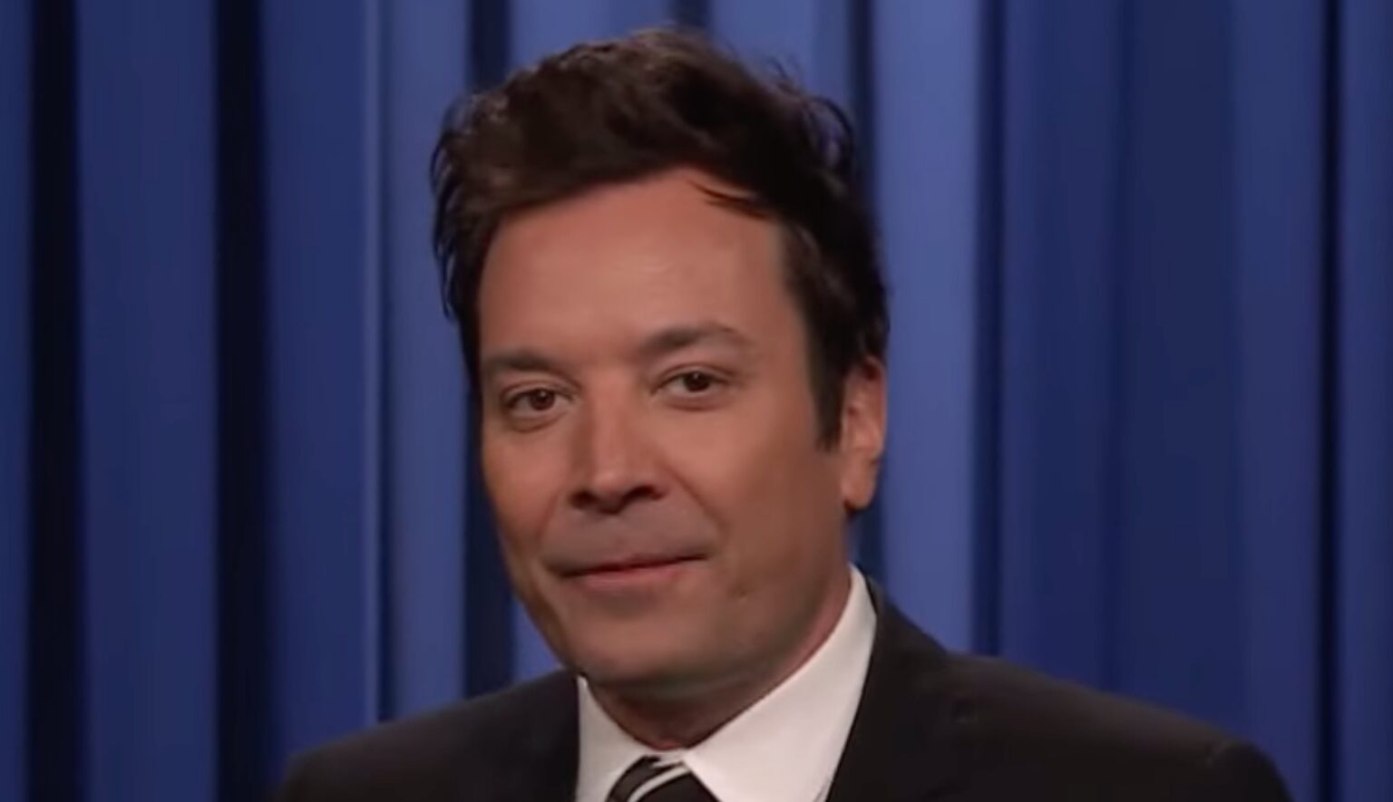 Jimmy Fallon Sums Up The State Of The Gop With Very Awkward Trump