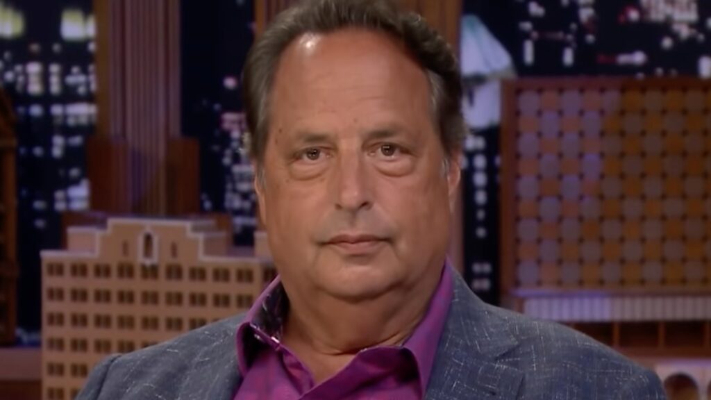 the-definition-of-the-word-chutzpah-jon-lovitz-torches-democrat