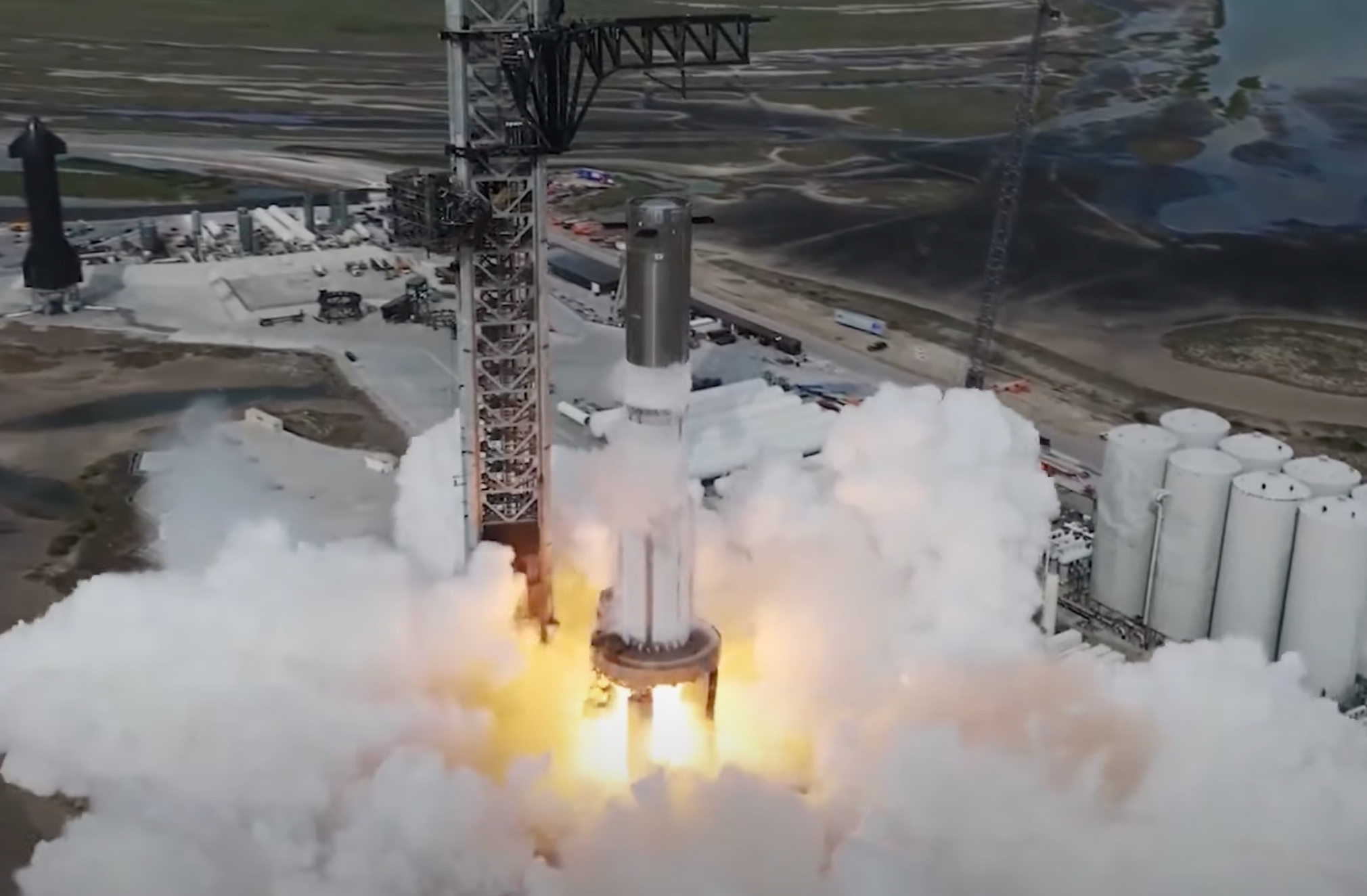 SpaceX Falcon Heavy Launches X-37B Plane, One Of The US Military’s Most ...